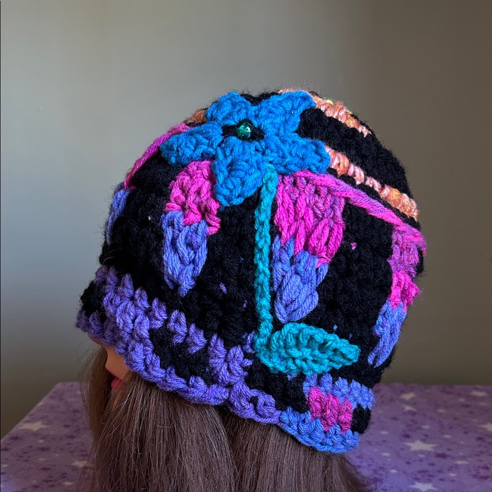 Crochet hippie sun Beanie medium soft acrylic yarn new